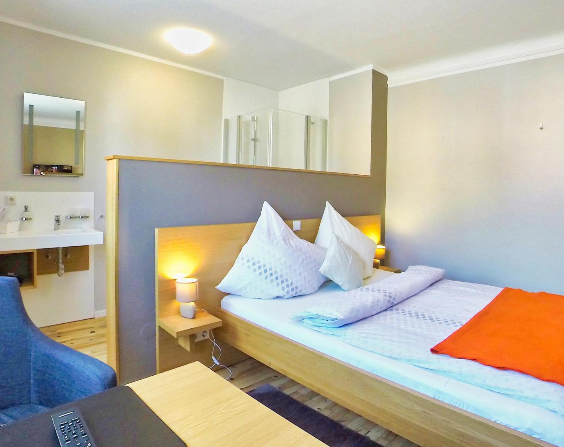 Hotel Maurer Saarwellingen エクステリア 写真